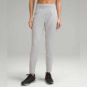 Lululemon Its Rulu Run Fleece High-Rise Jogger Full Length
Grey size 10